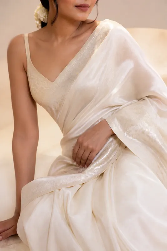 Draped Saree with Belt